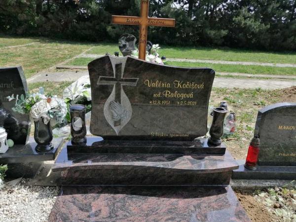 029a8493-9e5d-4046-b863-aa5830cb81f1