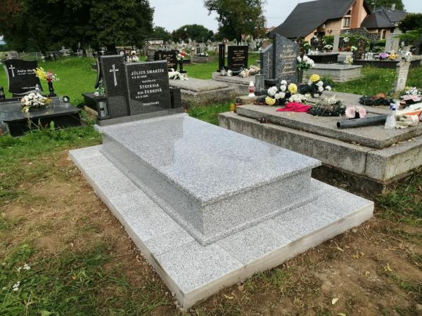 576ef4a3-cd4b-4528-8f0b-a593525bd81c