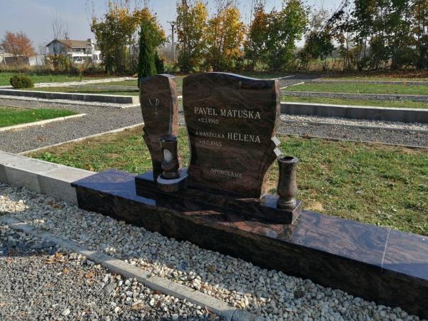 79d95a69-5432-4e18-bab6-309fbb30114d